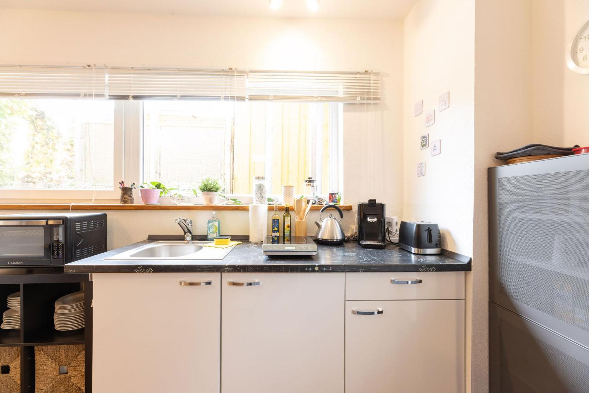 Ideal Fuer Kurze Aufenthalte - Gemuetliches 1-Zimmer-Apartment Adelsdorf Екстериор снимка